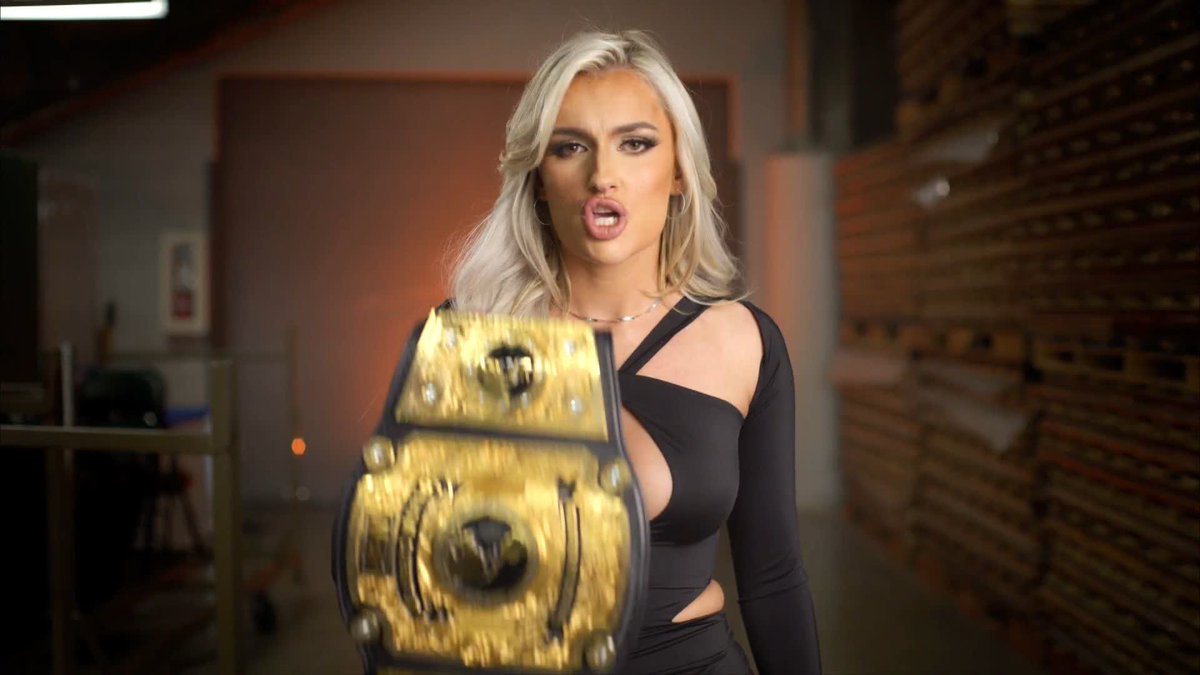 One of my fav promos ever can WWE please lock in on this demon