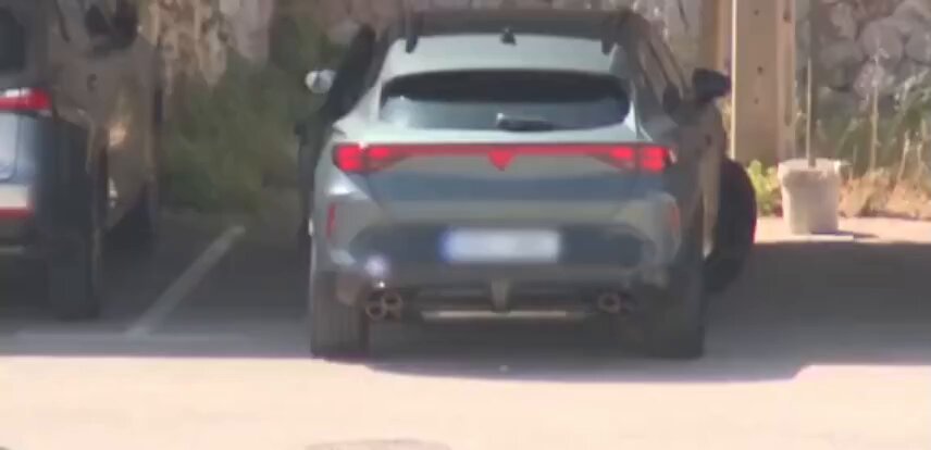🇪🇸 | España | El Rey Felipe VI, increpado a su llagada al Club Náutico de Mallorca: "traidor!"