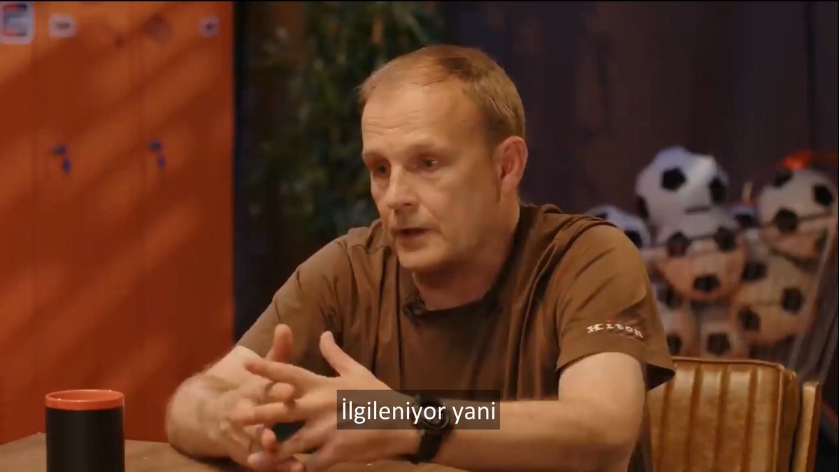 Batrakov'un menajeri Kuzmichev: "Batrakov, Galatasaray ile ilgileniyor." (Komment Show)