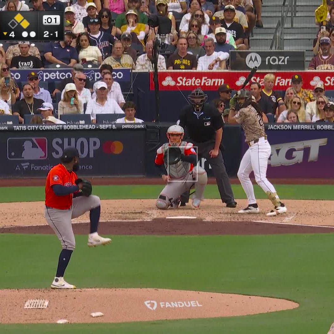 A NO-DOUBTER into the San Diego sky from Fernando Tatis Jr. 📺 Sunday Night Baseball on NBC & Peacock