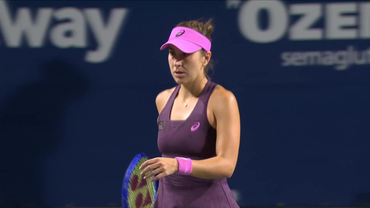 Full attack mode ‼️ Belinda Bencic takes the opening set 6-4 against Eala. #NBO26