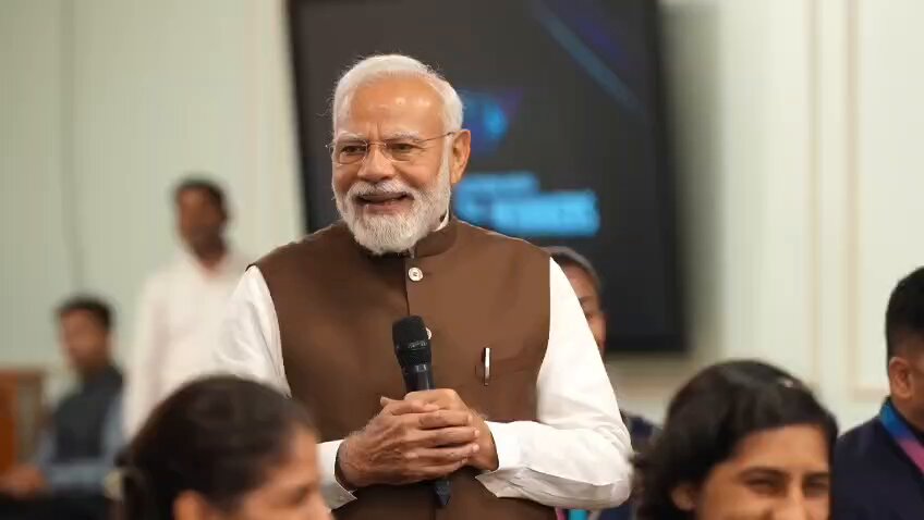 Narendra naam Sunte hi Pakistaniyo ki pant geeli ho jati hai 🔥