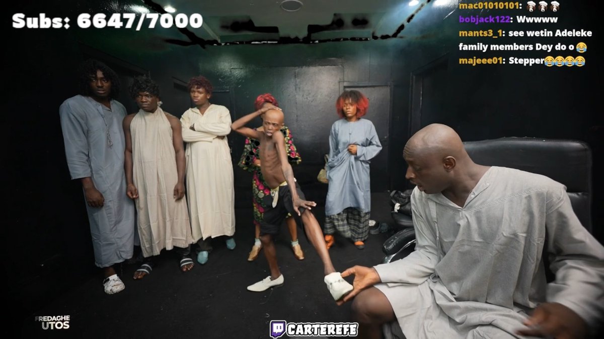 Kolu nearly turn stripper on CarterEfe’s livestream, see shoe 😂💔