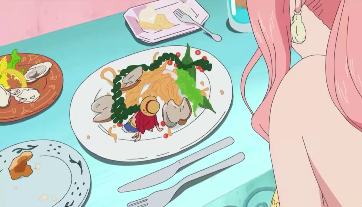 There’s a beautiful mermaid right next to him yet this monkey is only focused on the food 😭