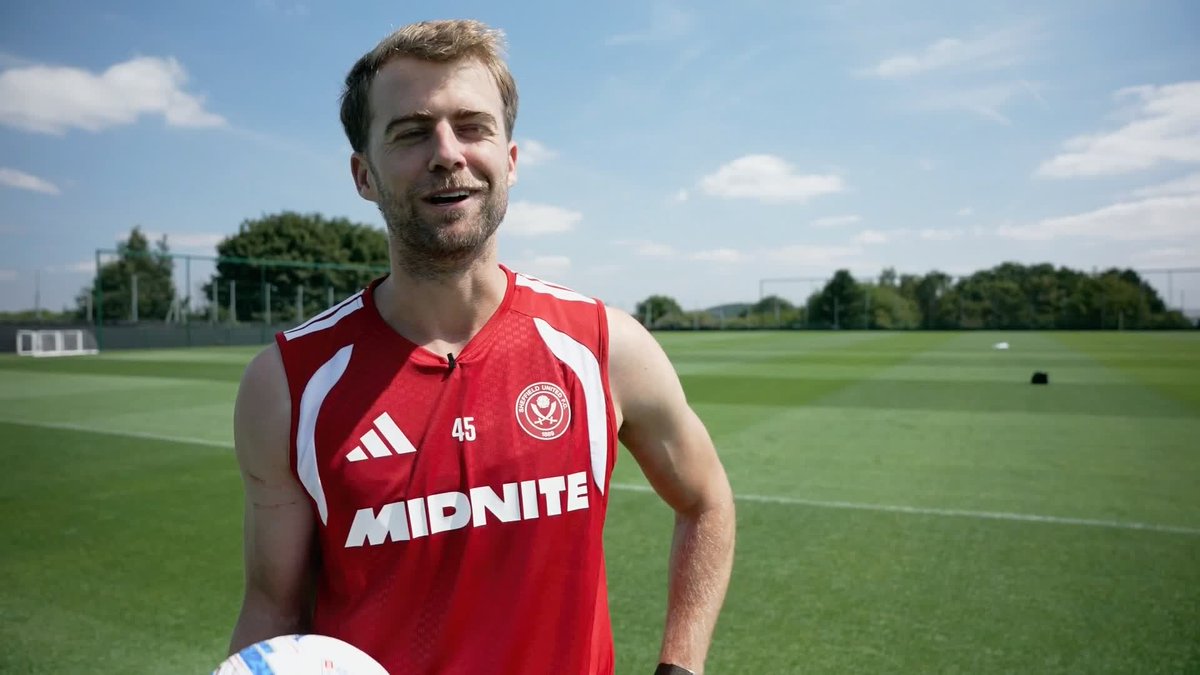 You can see the FULL Player vs Gaffer challenge between Sheffield United's Patrick Bamford and Chris Wilder LIVE on Sky Sports News from 2pm on The EFL Show 📺