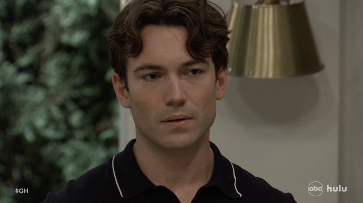 "Willow's war with Michael is escalating." #GH