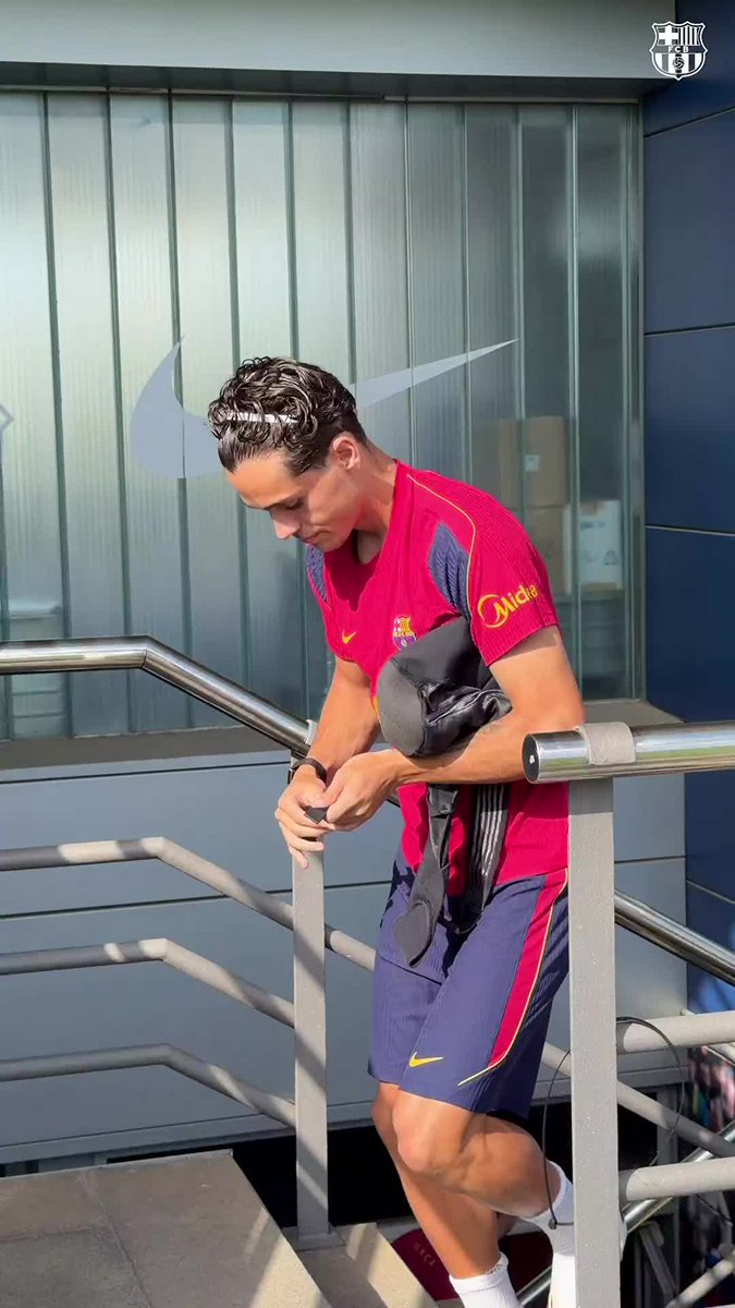 Heading out for this morning's training session! 🚶‍♂️☀️