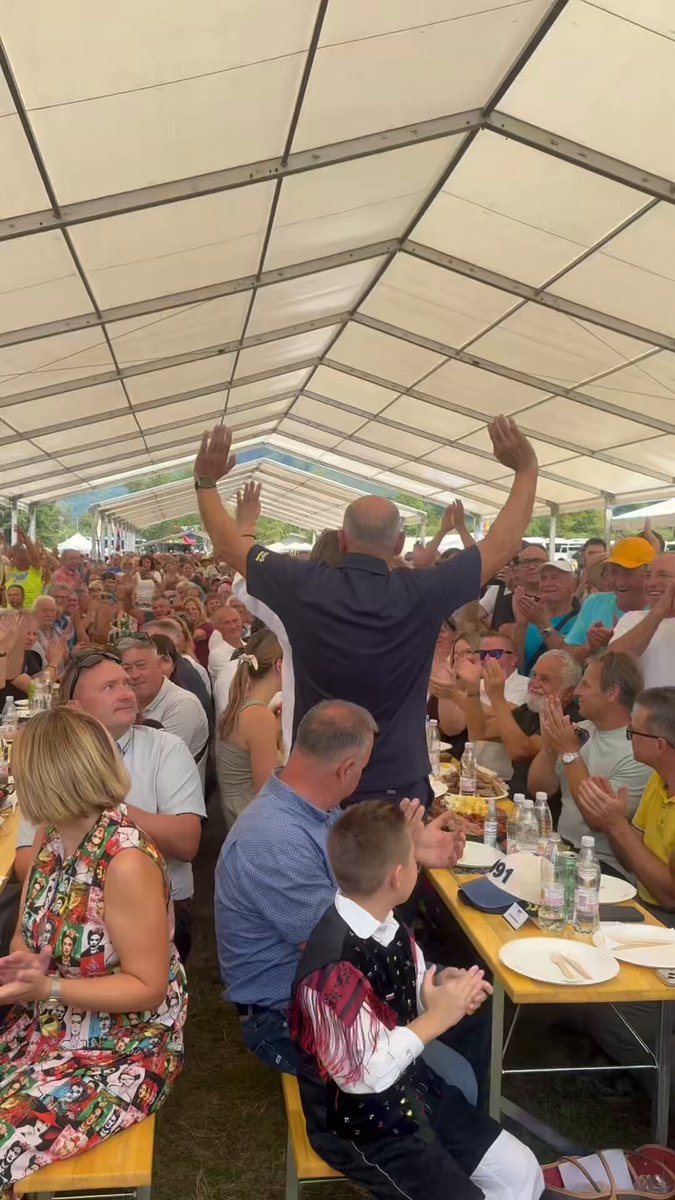 14 dni med gorami, v naravi in v družbi ljudi, ki imajo Slovenijo v srcu. 🇸🇮⛰️ Bovec 2026! Se vidimo prihodnje leto v še večjem številu! 🇸🇮