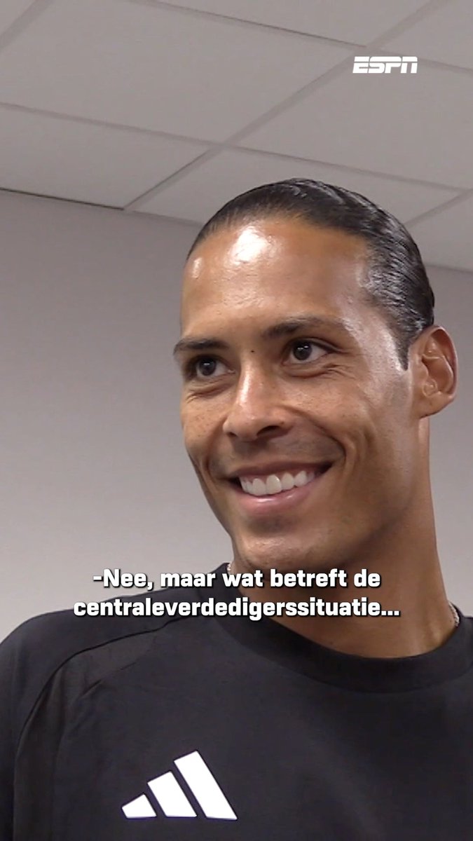 Virgil van Dijk is pas net begonnen 😜 "Ga je nu zeggen dat ik dat niet meer kan op mijn 35ste?"