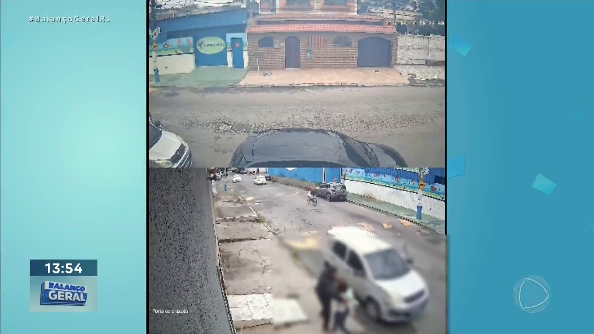 Um ladrão roubou o telefone de uma menina em Caxias. Câmeras de vigilância gravaram o momento em que a vítima implora para não ser assaltada: “Moço, por favor...”. #BalançoGeralRJ 🎥 Reprodução/Record Rio