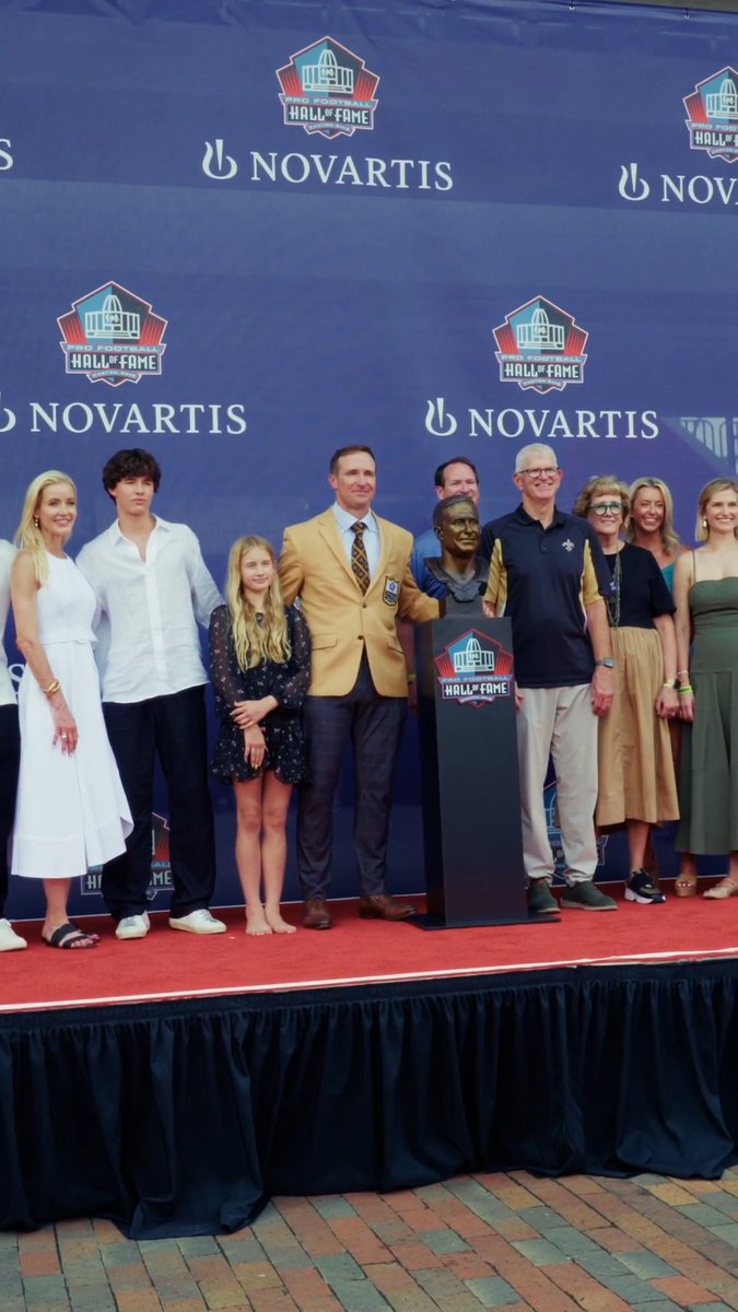 The most deserving day for the most deserving person Drew Brees is officially in the Pro Football Hall of Fame 🐐