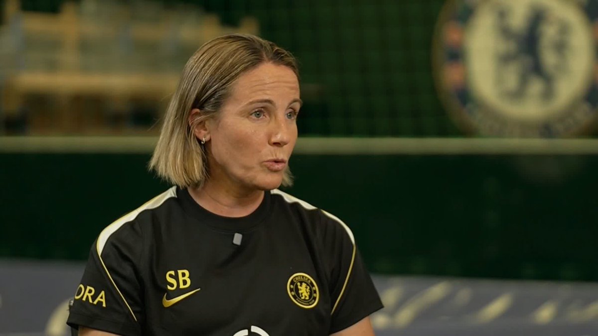 "We've lost important players in terms of the culture" Sonia Bompastor speaks about the challenge of replacing players like Sam Kerr and Millie Bright 🎙️