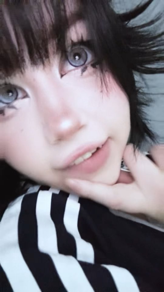 Hiiiiii!!!!! How ar u? ^-^