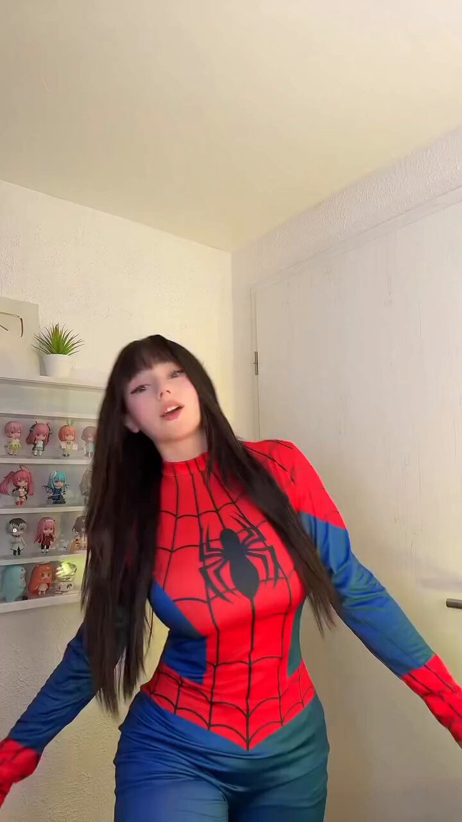 Not clumsy today #spiderman #cosplay