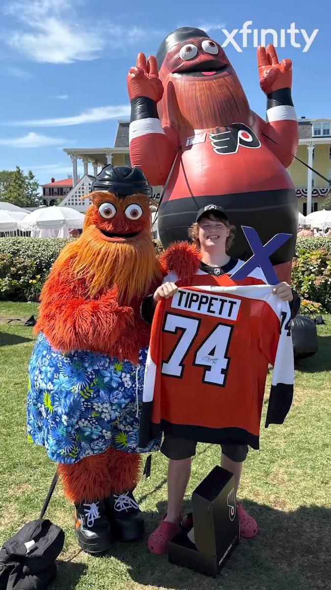 X marks the spot! 🏆 Flyers Charities & Community | Xfinity