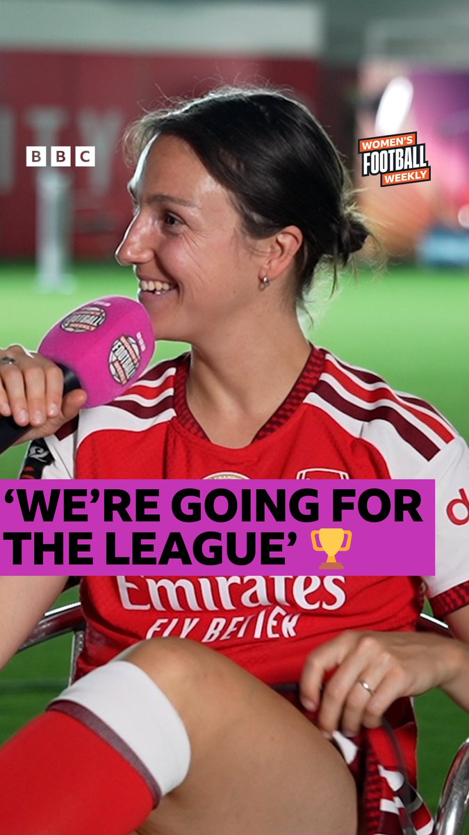 'I want to replicate that joy for the women's fans' 🥰🏆 Lotte Wubben-Moy has her sights set on the #WSL title and bringing that trophy parade feeling to the #AWFC supporters this year. #BBCFootball #WSL #AFC