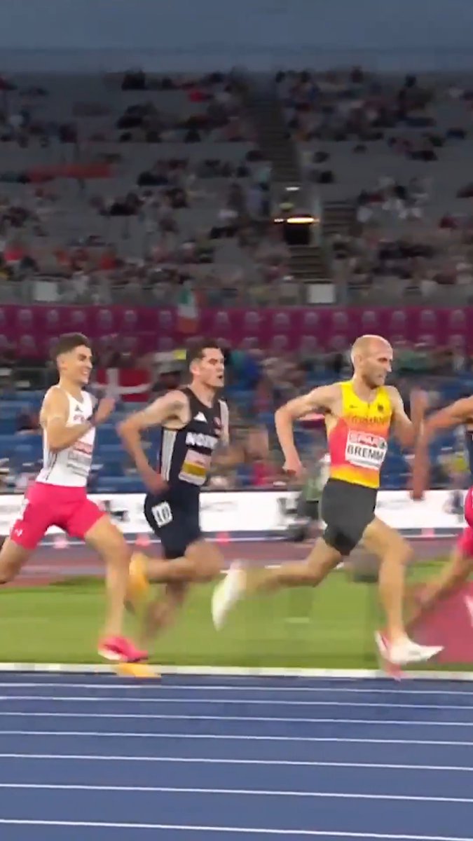 HE'S BACK 🤩 Jakob Ingebrigtsen claims his fourth 5000m European title in a row, just months after Achilles tendon surgery 🥇