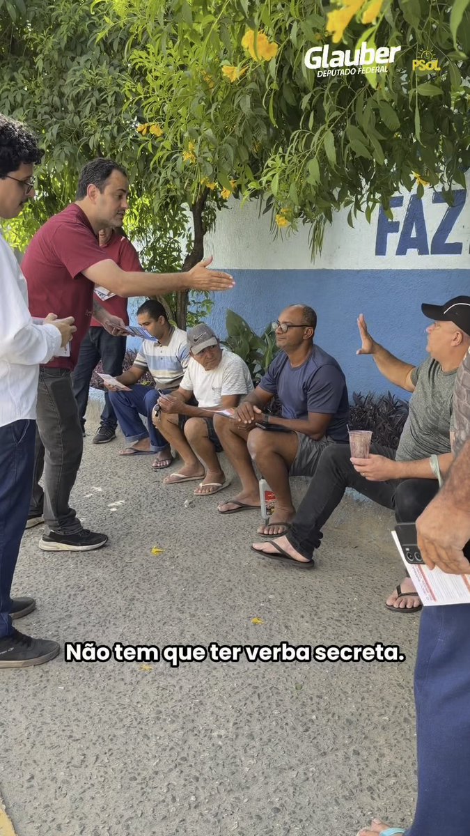 Um grupo de trabalhadores está na rua. Você chega e um deles diz: “Não. Aqui é todo mundo Bolsonaro. Aqui eu não voto em esquerda.” O que você faria? Insistiria na conversa? Iria embora? Será que é todo mundo mesmo? Ou ele estava tentando falar em nome dos outros? O que você faria? Dá uma olhada!