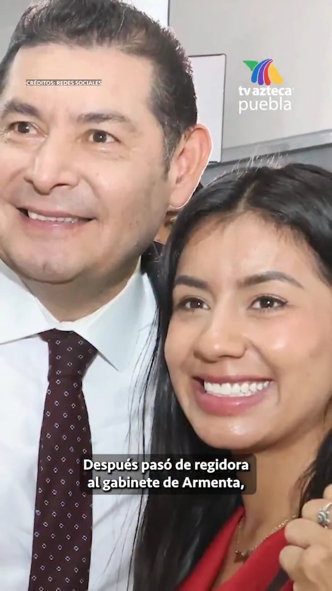 ¡Otro ESCÁNDALO más en el gobierno de Alejandro Armenta! 😨💰 Ahora Gabriela “La Bonita” Sánchez, secretaria de Juventud y Deporte de Puebla, debe EXPLICAR a los poblanos los 6.6 millones de pesos que aparecen en su declaración patrimonial, poniendo nuevamente al gobierno morenista bajo la lupa 🔍‼️ #OpacidadEnPuebla #GobiernoMorenistaSinTransparencia