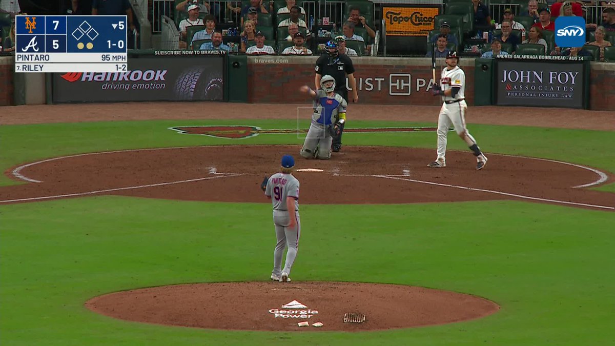 The booth goes through the Mets who have been on the active roster all season long and tries to come up with the sixth and last name *Nolan McLean's face is shown* "We're giving you a hint" 😂