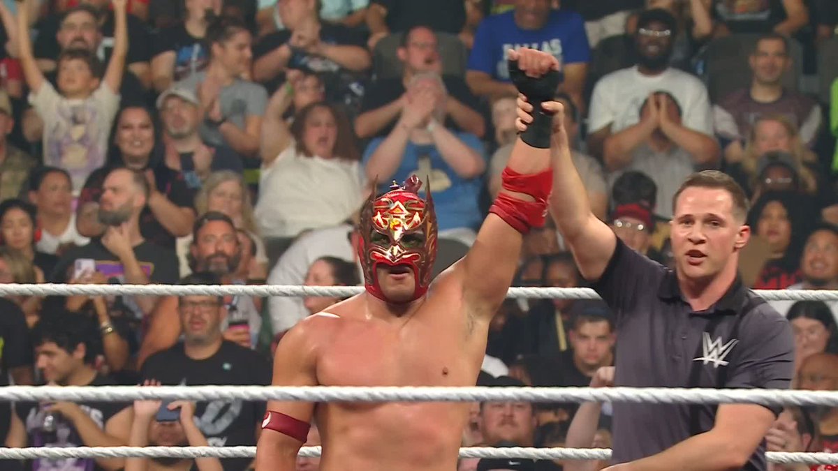 WOW 🤯 Dragon Lee picks up the WIN over Dirty Dom!