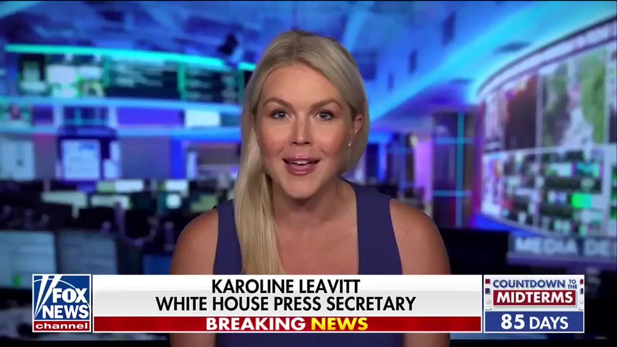 "This is no longer the Democrat Party of JFK. Heck, this is not even the Democrat Party of Barack Obama." Karoline Leavitt slams the Democratic Party during an appearance on Sean Hannity 🇺🇸, warning that the party has completely shifted to the far left. "This is a party that has been totally captivated by these far left extreme liberals who support massively raising your taxes, who support abolishing your police, who support abolishing private prisons, who support opening reopening our southern border in our nation's borders to illegal alien criminals all over the world."
