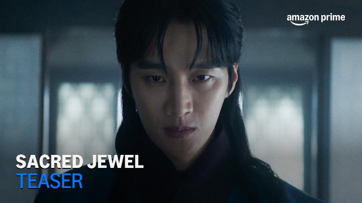 Will you follow your destiny or answer your duty to your kingdom? #AhnBohyun and #ClaudiaKim star in #SacredJewelOnPrime, coming soon on Amazon Prime.