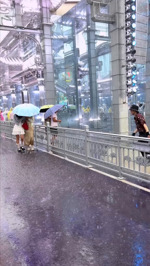 果然，自媒体这块 正常人是干不来的 #蓝朋友1688