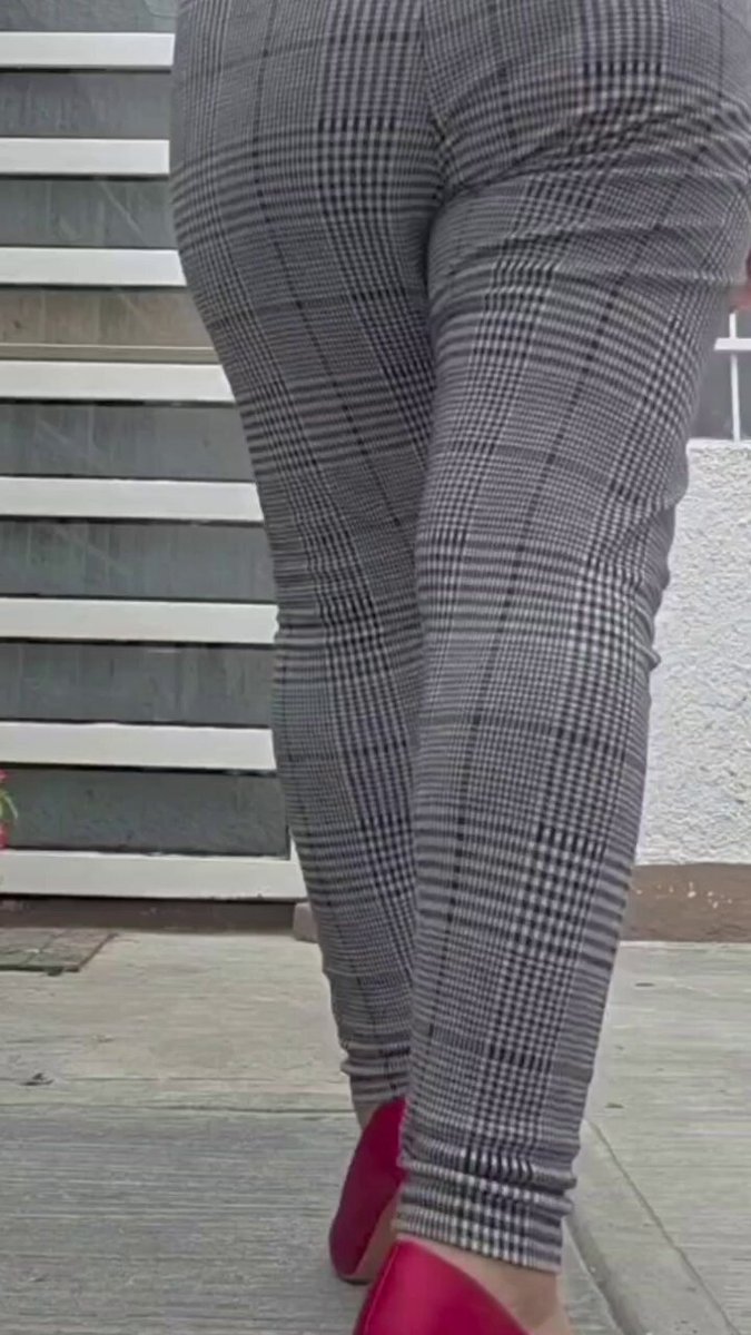 Señora Ninfomana. No he tenido Sexo en 6 meses. Sigueme y te mando mis videos diarios para encuentros en Puebla pue. 2222053600