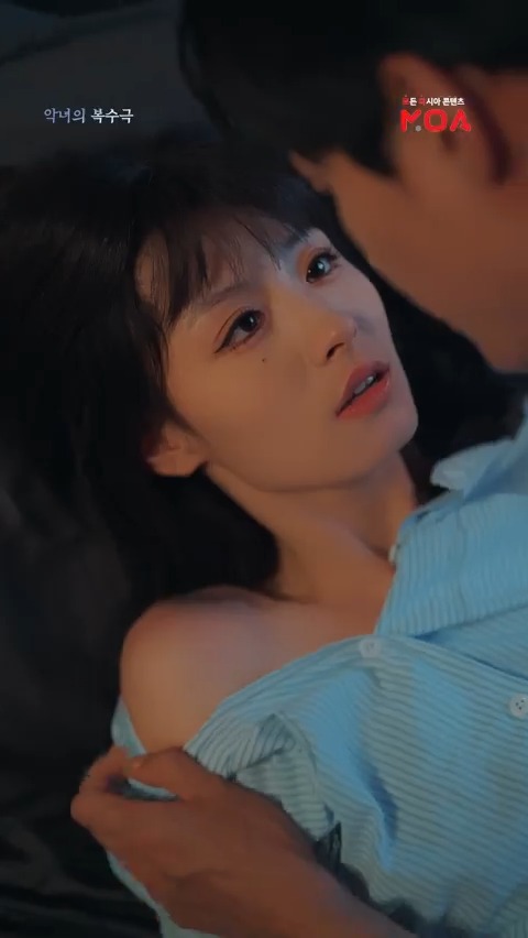 악역 조연의 생존법은 서브남주 꼬시기? 숏드 <악녀의 복수극>은 MOA에서 무료 공개 중 #MOA #모아 #악녀의복수극 #천철 #왕예양 #숏드라마 #중드