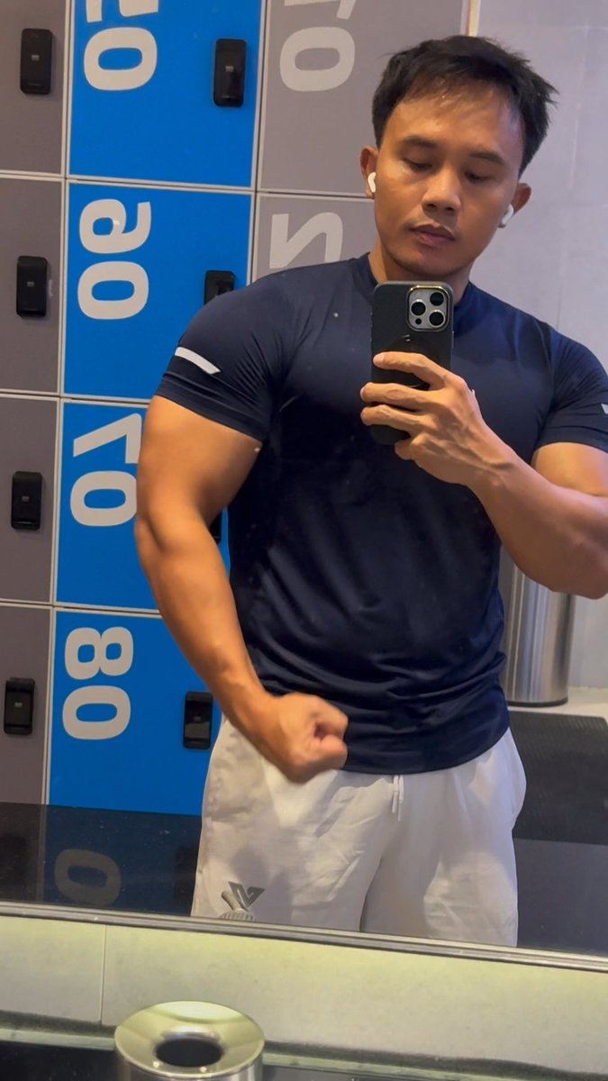 Bersyukur sampe sekarang stay natty. Gakda yg salah juga buat yg make roid. Cuma guanya aja yg gkmau diribetin dengan apapun resikonya nanti. Type yg lebih baik menghindari daripda mengahadapi masalah😄