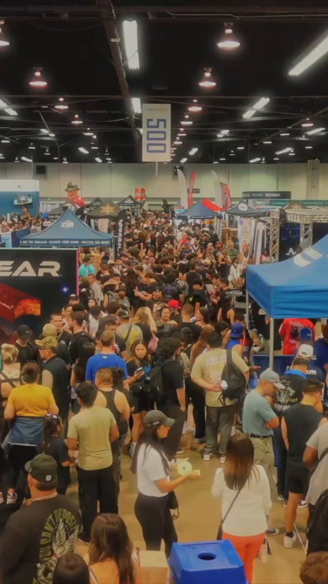 Anaheim, It's almost time! 🔥 TheFitExpo is taking over Anaheim August 29–30 with top athletes, brands, workouts, competitions, giveaways + more. 🎟️ Use code MUSCLE for a discount on your tickets! Offer ends 8/28 at 8PM PT, don’t wait. Your Goals. Your Expo. 💪 TheFitExpo