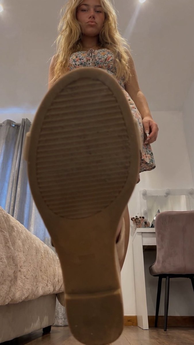 Bark in the comments if you would lick them