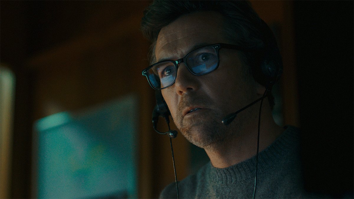 First trailer for ‘LAST SEEN’, a new thriller series starring Patrick Brammall. The series follows a police dispatcher who receives a distress call from a teenage girl that he is convinced is his missing daughter. Releasing September 9 on Apple TV.