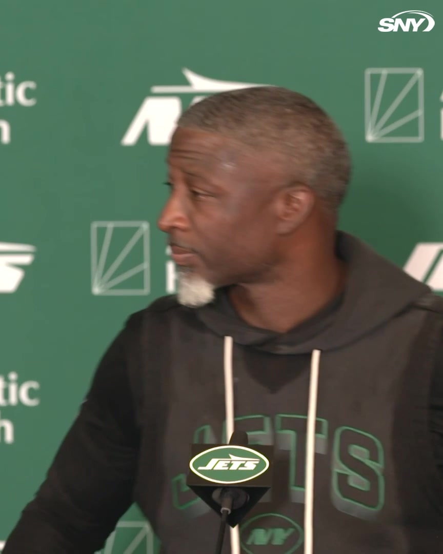 Demario Davis with a thoughtful position on David Bailey's progression as a player: "I've been around a ton of rookies. Some that were projected high, some projected low...he looks like a number 2 pick. He looks like everything that's been advertised."