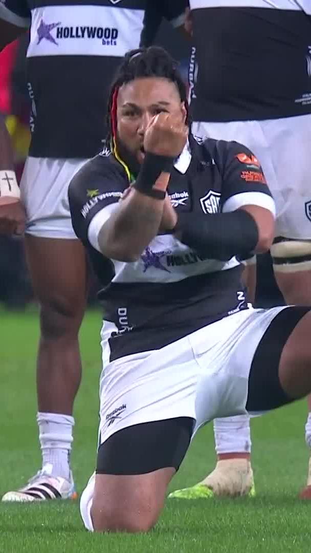 It doesn't get more special than this in #RugbysGreatestRivalry 🥹🇳🇿 Ma'a Nonu responds to the All Blacks' Ka Mate with a one-man Haka. 📺 Stream on DStv: