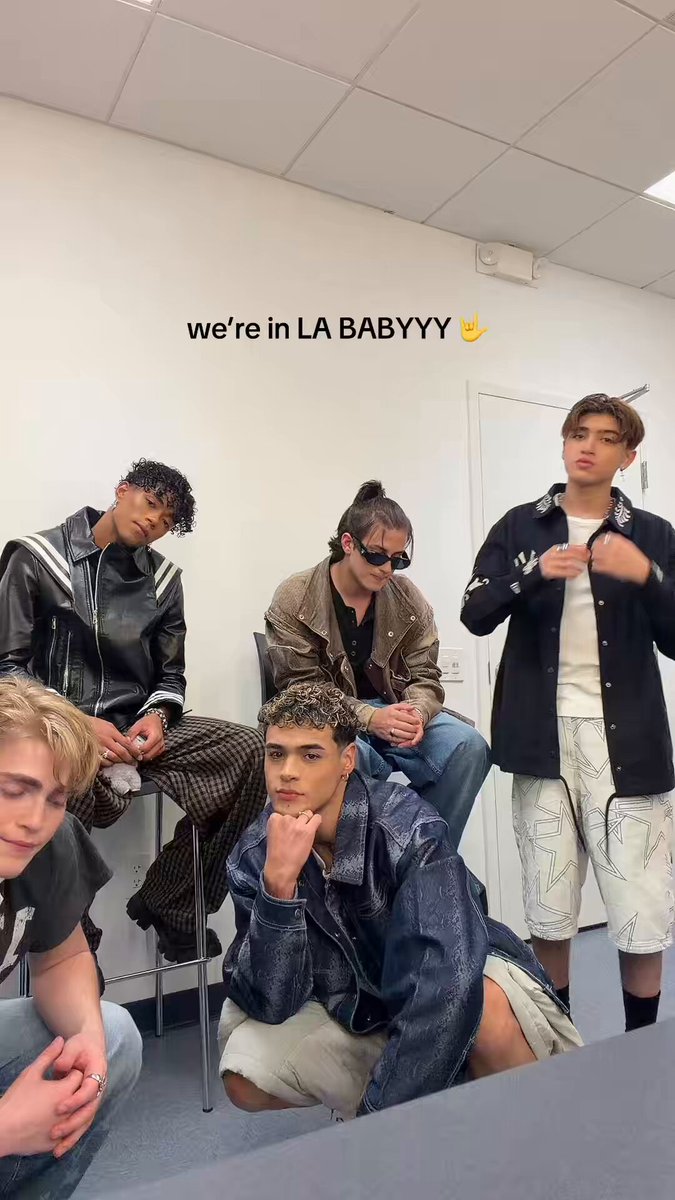 KCON, we’re ready for you!! 🔥 VAMOOOOO’ #SANTOSBRAVOS #STBV #STBV_KCONLA
