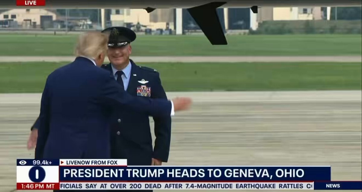 🚨 President Trump boards Air Force One on his way to Ohio for the EPIC Patriot Games Finale 🔥 Ohio is MAGA Country 🇺🇸