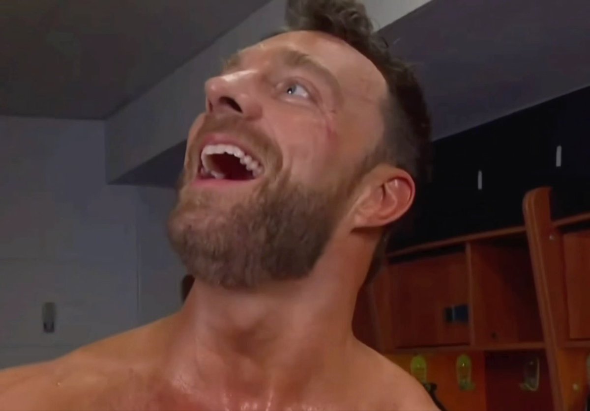 LA KNIGHT WHEN HE FINDS OUT ANOTHER BLOODLINE MEMBER HAS BEEN SIGNED TO WWE 😭