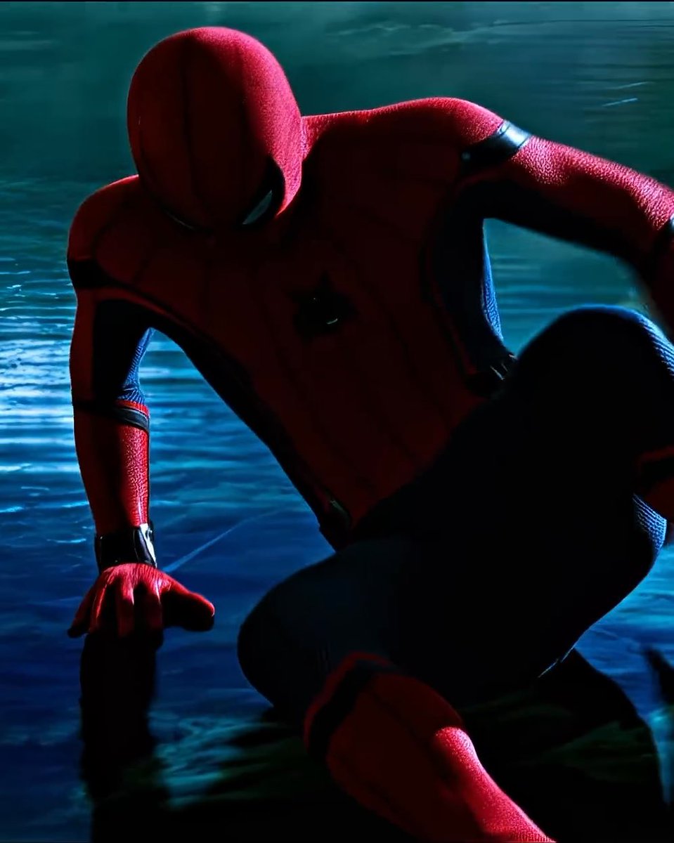 Mysterio's illusion sequence was straight up psychological horror, especially when Spider-Man was forced to watch a zombiefied Iron Man crawl out of the grave to exploit Peter's lingering guilt.