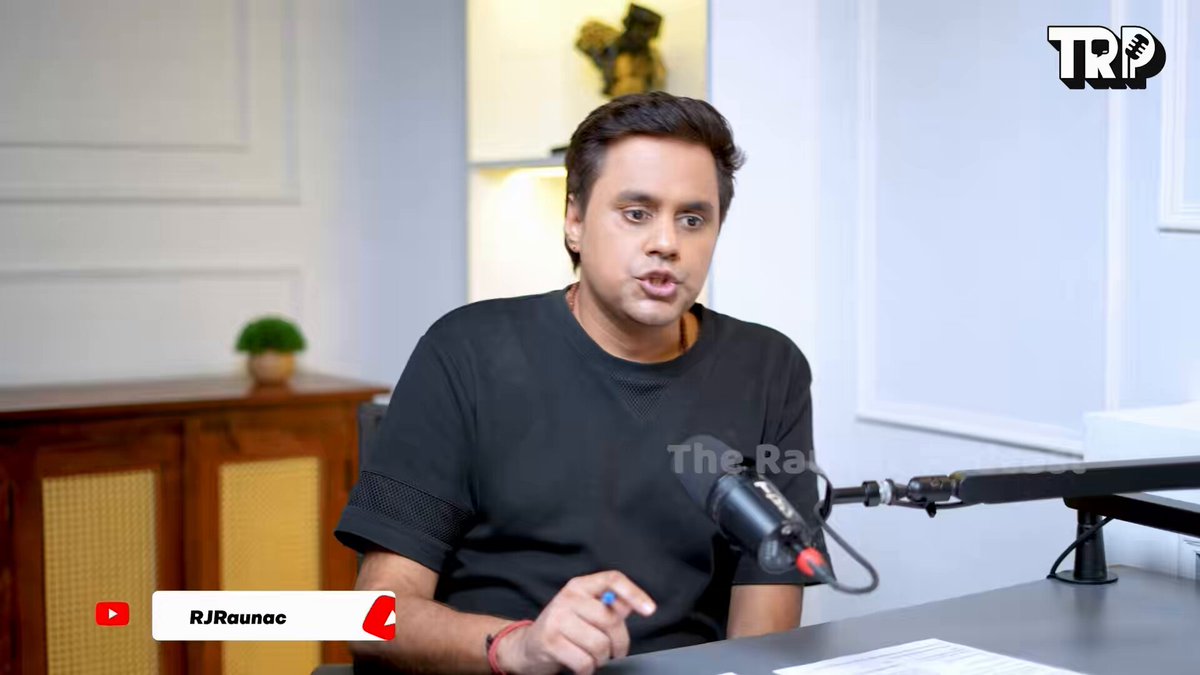 Can abusive or offensive videos of that have gone viral ever be permanently erased from social media and the internet? Cybersecurity expert Amit Dubey ( Amit Dubey ) explains what really happens to your digital footprint once something goes viral and whether it can ever truly disappear.