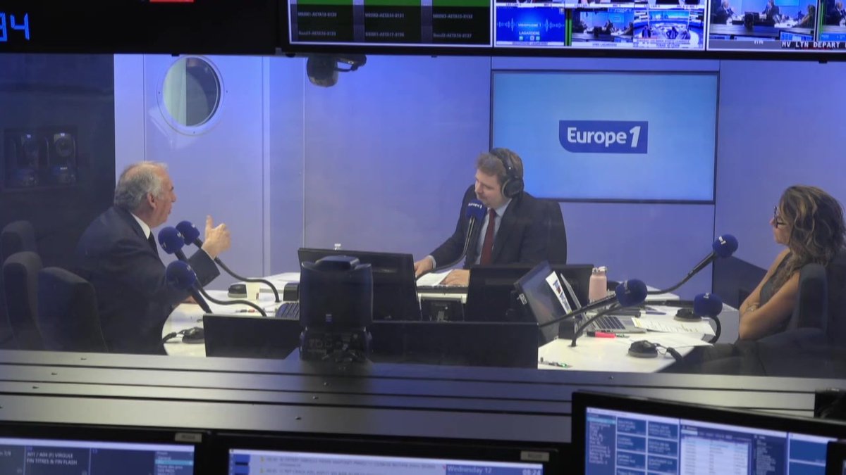 Présidentielle : "La France et l’Europe sont en crise. On ne confie pas un Boeing à quelqu’un qui n’a jamais piloté de planeur. Il faut donc un visage qui puisse exercer la fonction et qui apporte renouveau", selon François Bayrou dans #LaGrandeInterview sur #Europe1