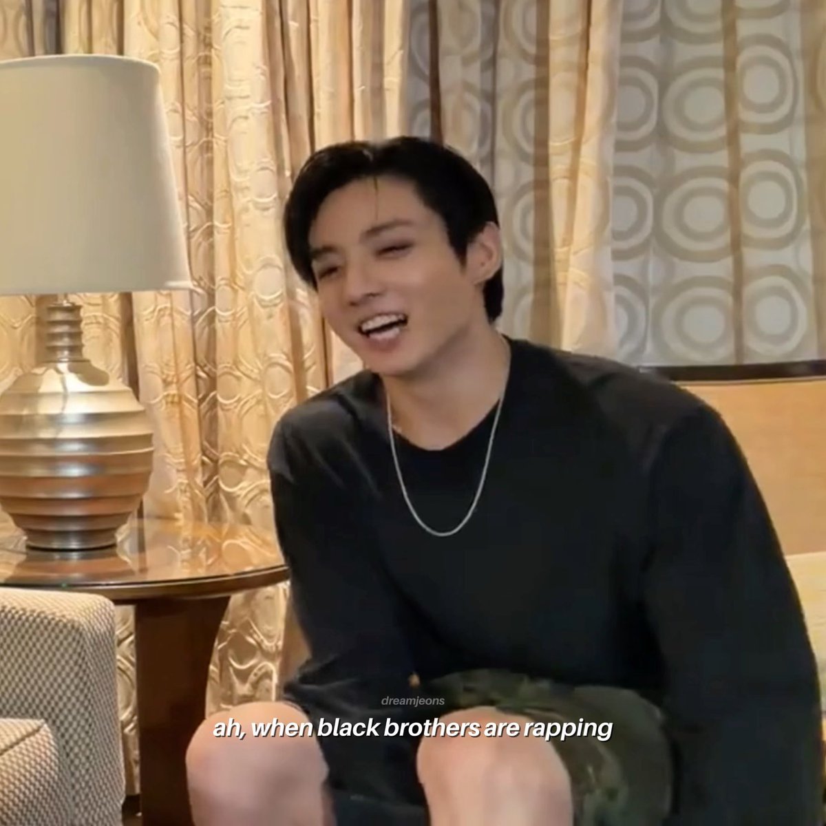 🐰: ah, when black brothers* are rapping, you know… you gotta be careful or you might mess up 🐰: when they’re rapping, you just have to sit there like this and listen 🐰: you *really* have to pay attention to the lyrics *he uses ‘hyungnims’, respectful title.