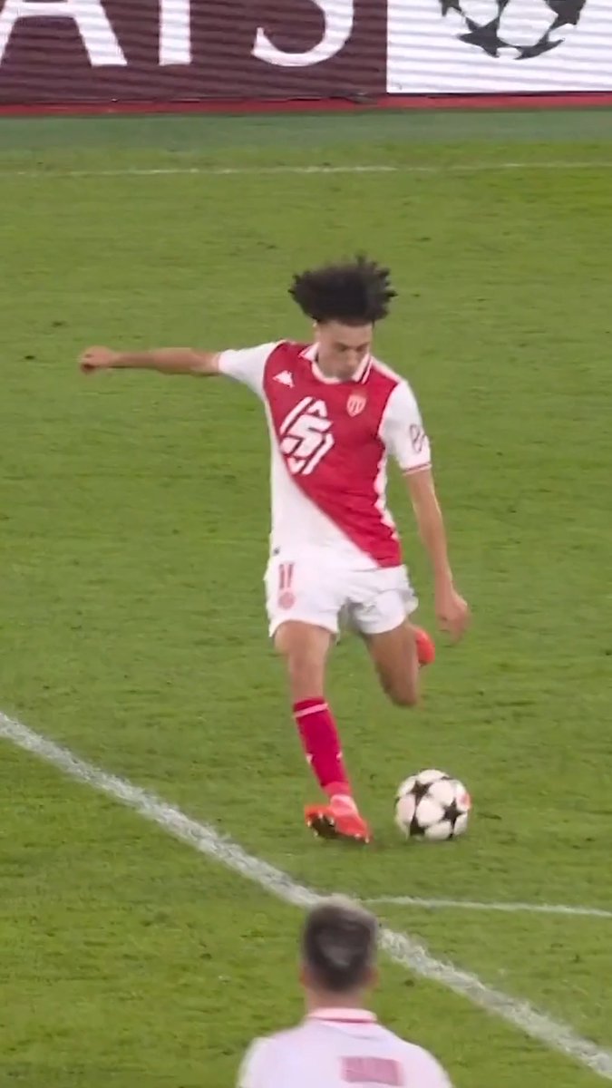 ／ アクリウシュ🇫🇷がパリ・サンジェルマンへ✨ ＼ 2026FIFAワールドカップのフランス代表にも選出された左利きのアタッカー💫 モナコからパリ・サンジェルマンへの移籍が決定した🔥 #WOWOWでCL