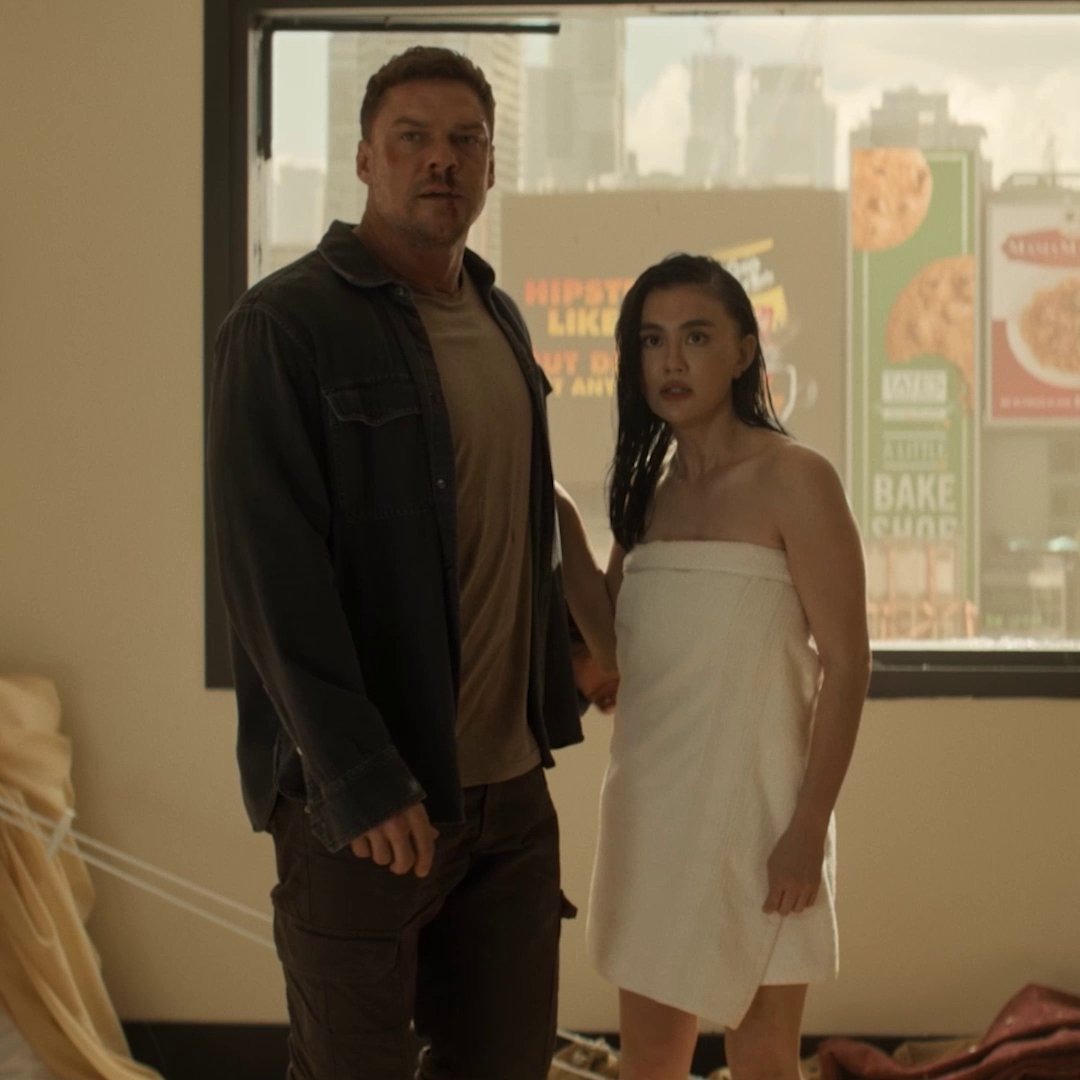 Reacher tau harus ngapain di situasi ini 😎 REACHER Season 4 menampilkan Alan Ritchson, Agnez Mo, dan Anggun, UDAH TAYANG DI PRIME VIDEO SEKARAAAANG! 💥