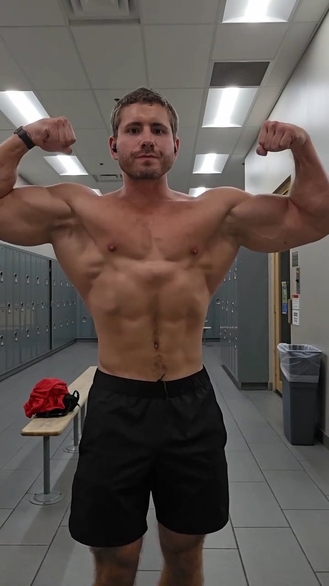 Flexing muscles ๐ช