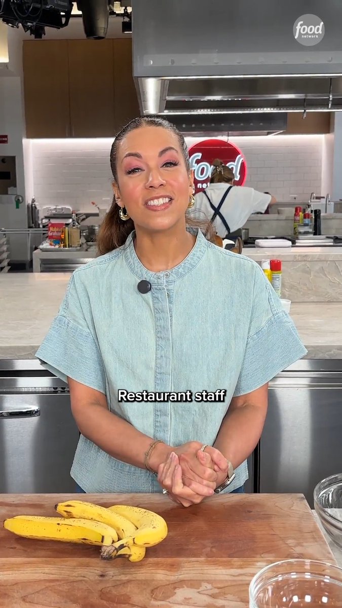 We asked Adrienne Cheatham how annoying she finds these restaurant offenses 🫢 Where do you stand?! Watch Adrienne on #KitchenChaos > tonight @ 10|9c.