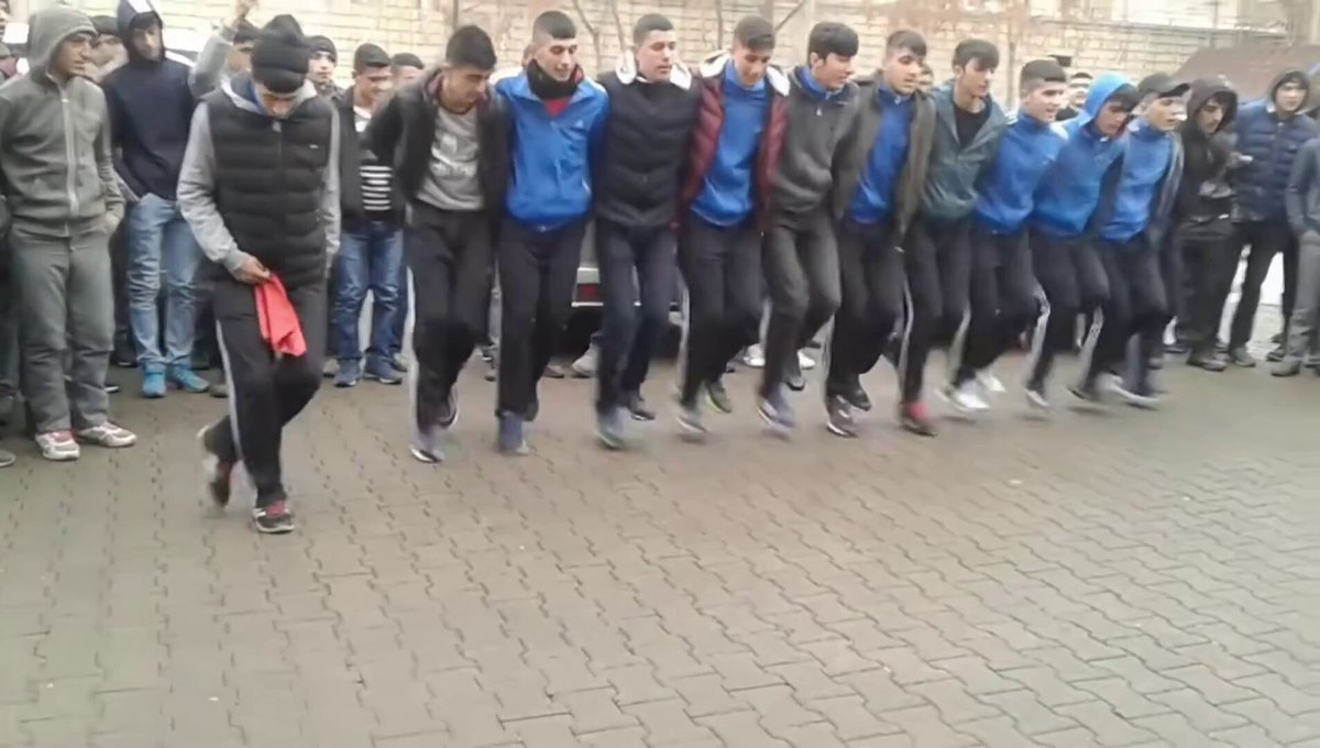 🐏 koparsa takipçilerimle şu şekil takılacaz😂