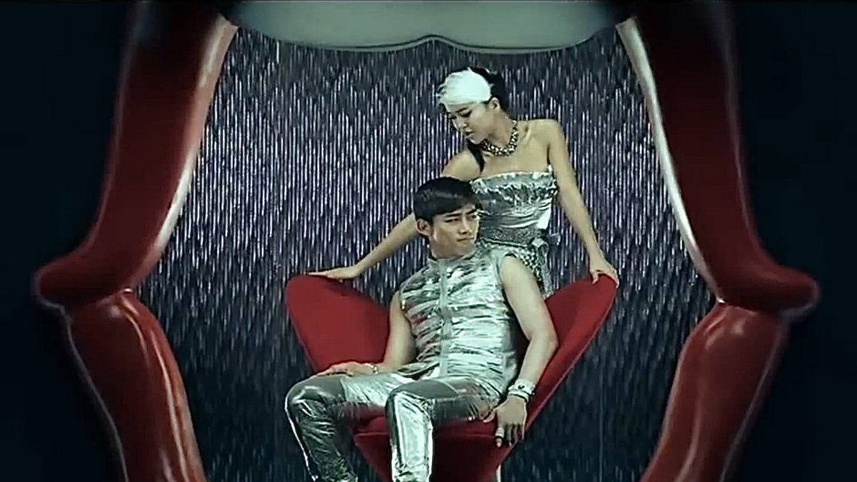 17 years ago today, Baek Ji Young released ‘My Ear's Candy’