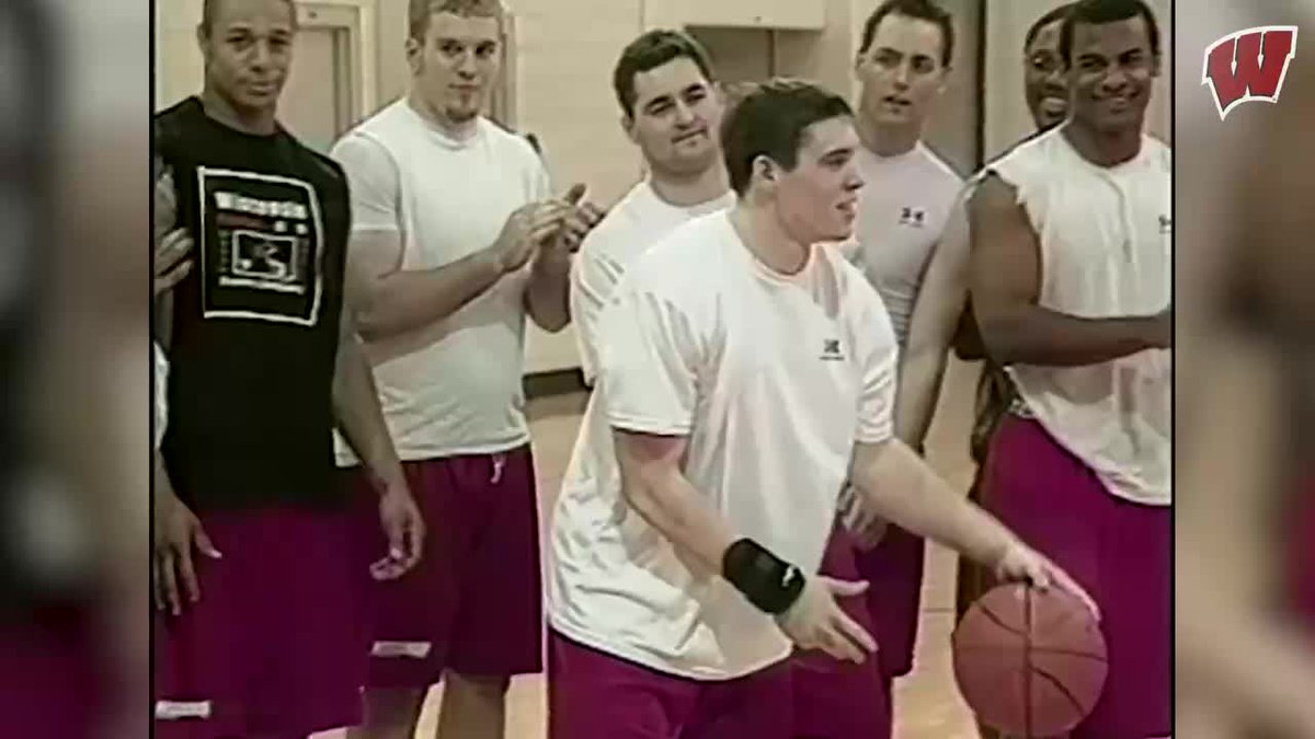 Bills DC Jim Leonhard had some springs back in the day 👀